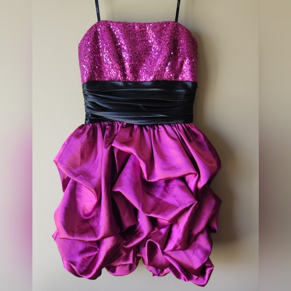 Speechless Brand Purple Sequin Formal Dress Prom Homecoming Size 5 - Picture 2 of 7